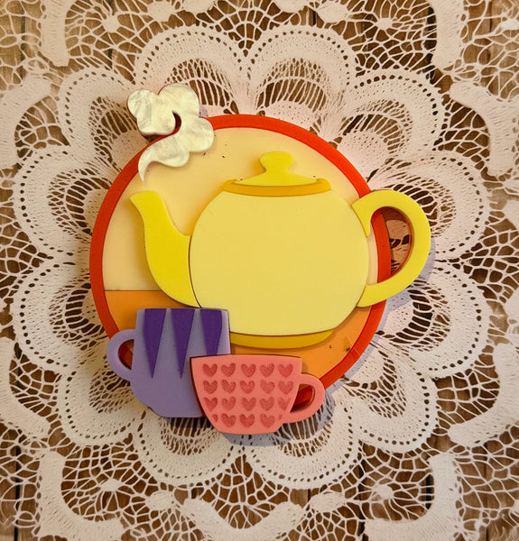 Tea for Two brooch