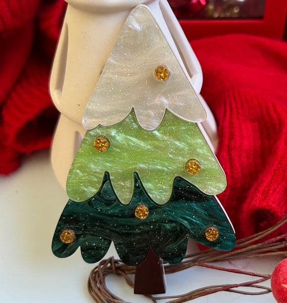 Oh Christmas Tree brooch