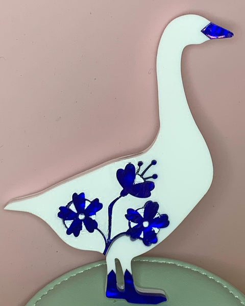 Folk flower goose